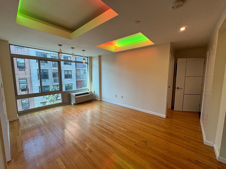 1st image of 55 Hester St APT 4C