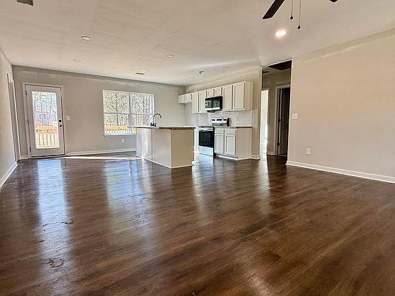 4th image of 5540 Jean Ridge Ln