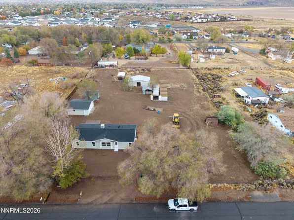 17870 W Aspen Cir, Reno, NV 89508
