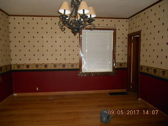 4th image of 19874 3050 East St