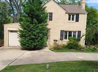 4748 Rolling Hills Rd, Pittsburgh, PA 15236