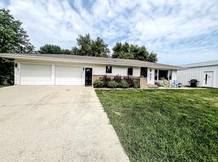 25932 & 25940 Walleye Dr, Spirit Lake, IA 51360