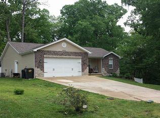 1220 Del Haven Dr, Fenton, MO 63026