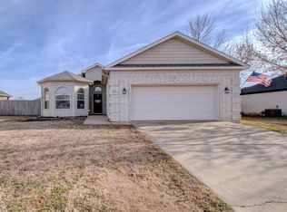 2410 Toccata Ln, Cabot, AR 72023