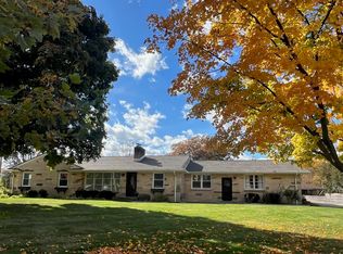 870 Three Mile Rd NE, Grand Rapids, MI