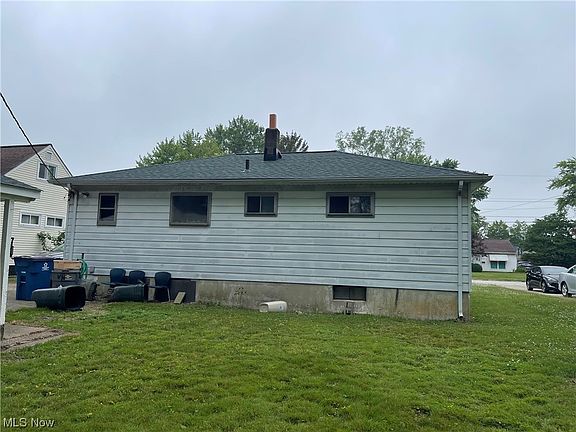 2nd image of 38416 Dolores Dr