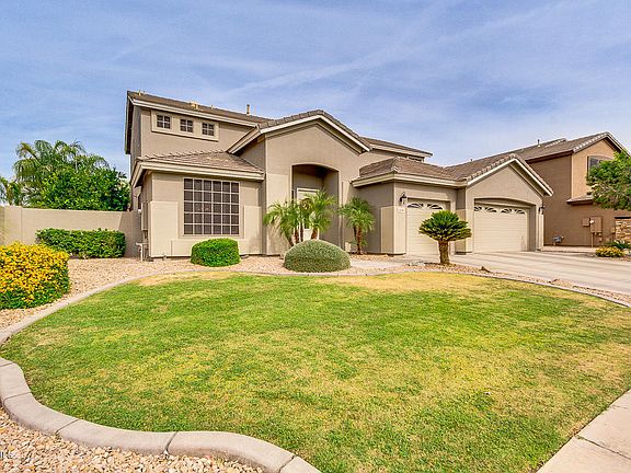 5th image of 2258 S Drexel Cir