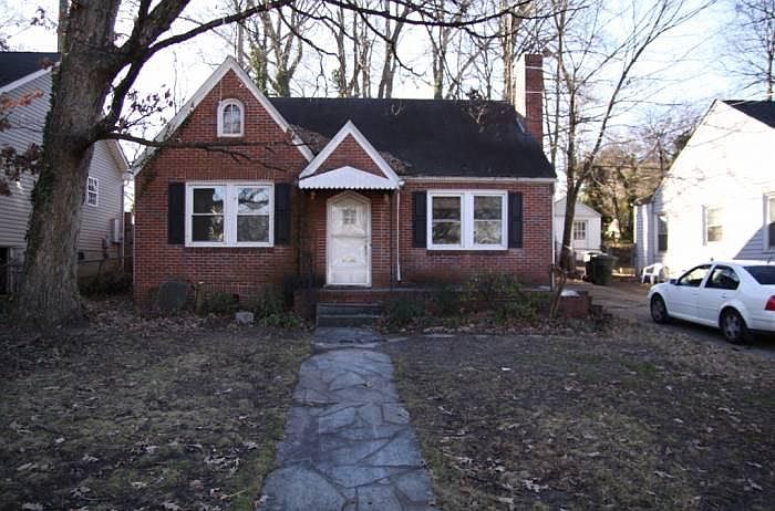 1st image of 2027 Walker Ave