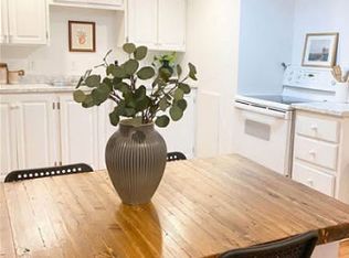 768 Hanson St #2, Fredericton, NB E3B4A2