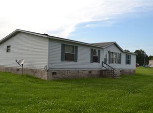 15 Manus Rd, Humboldt, TN 38343