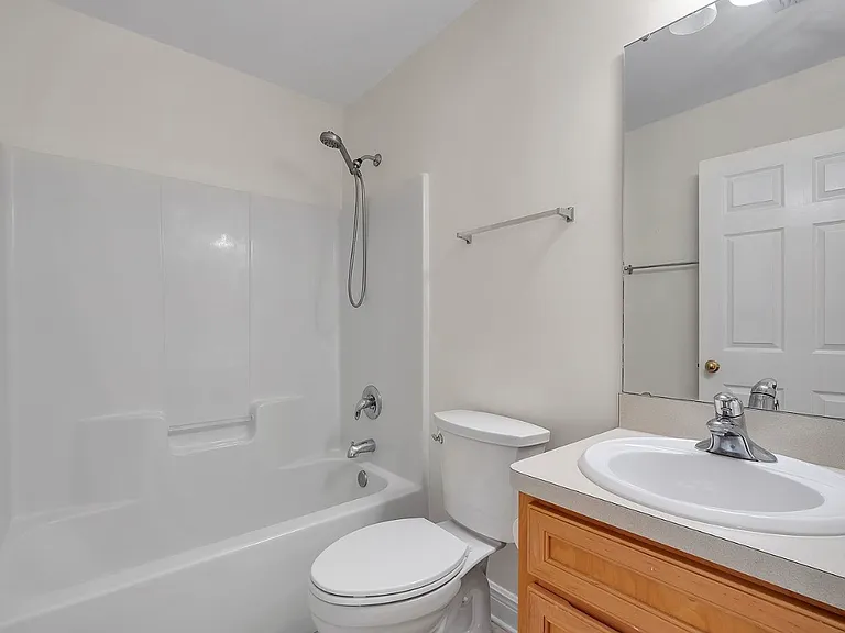 3259 Emerson Ln — Photo 7