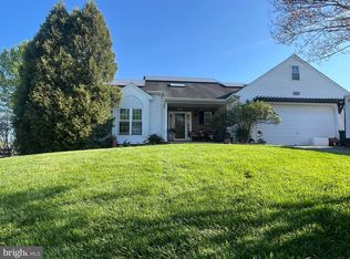 248 E Flagstone Dr, Newark, DE 19702