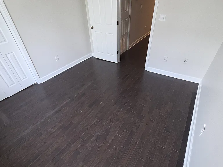 204 Ogden Ave #2R — Photo 8