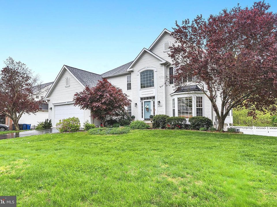 1st image of 204 Lurgan Ln