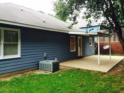 2nd image of 2810 21st Ave