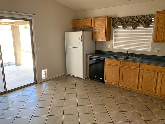 4th image of 10954 E Wier Ave