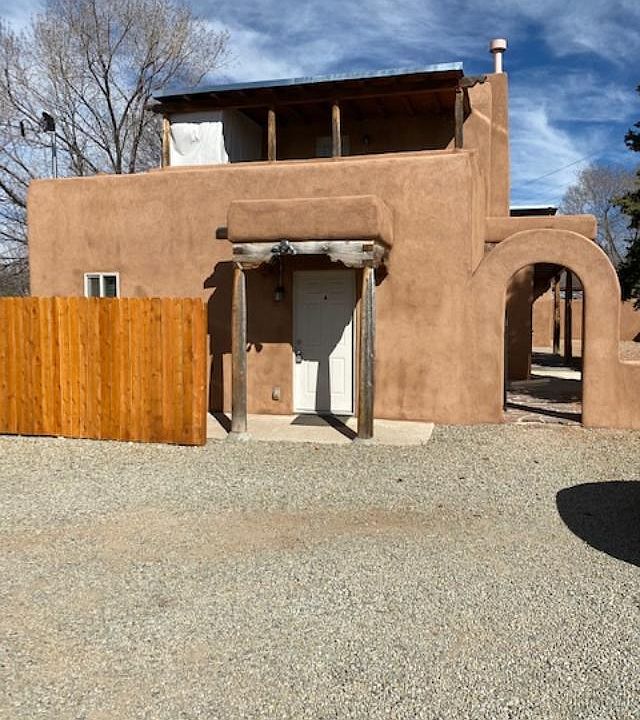 1st image of 717A Camino Porvenir #A