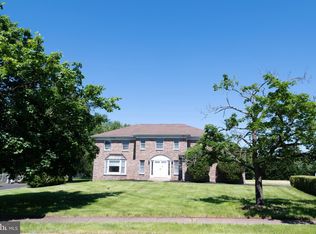 588 Weikel Rd, Lansdale, PA 19446