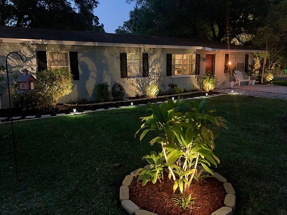 Exterior Newly redone