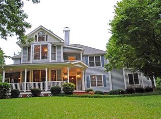 921 Lakecrest Dr, Seneca, SC 29672