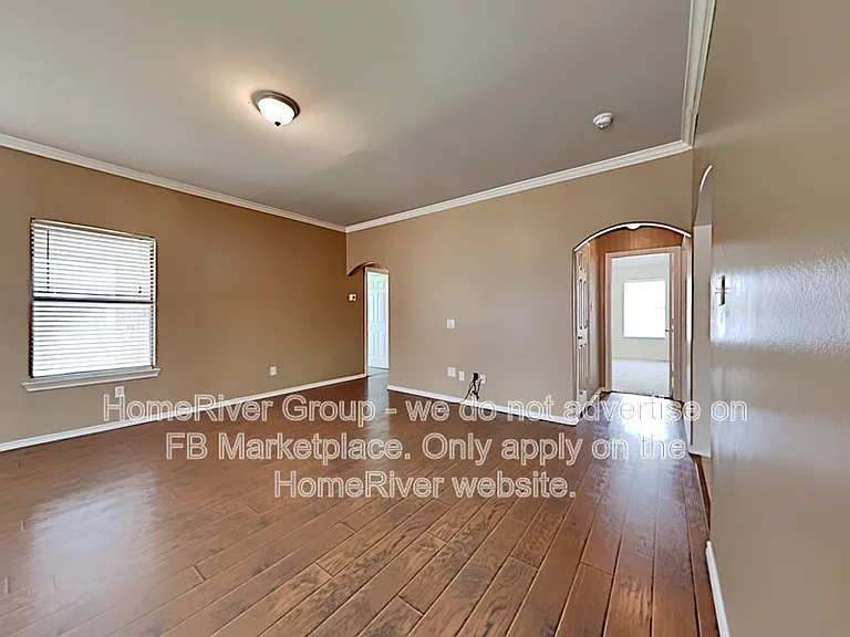 112 Magnolia St — Photo 9