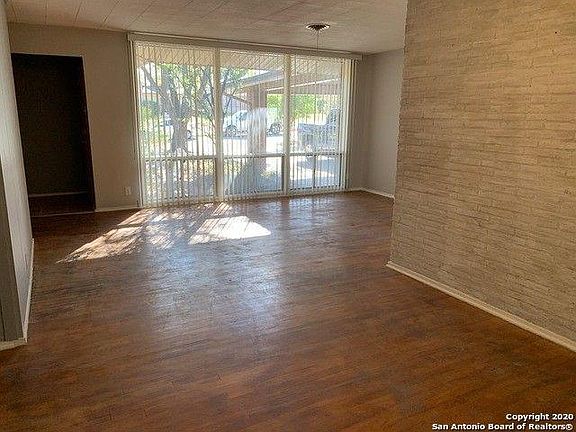 Living dining room