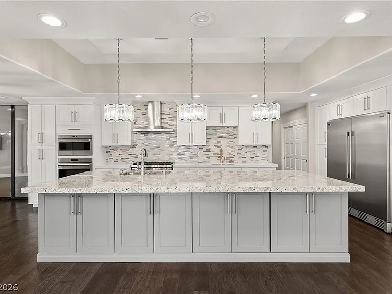 13 Dovetail Cir — Photo 5