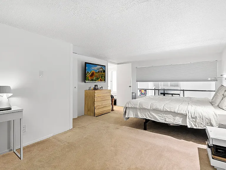 372 5th Ave #2L — Photo 7