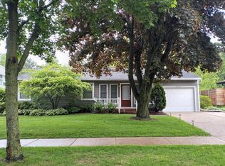4221 Yuma Dr, Madison, WI 53711