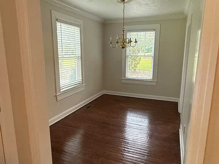 1657 Chickasaw St #1 — Photo 11