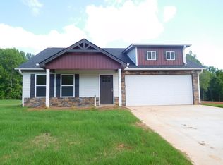 788 Darwin Rd, Gaffney, SC 29340