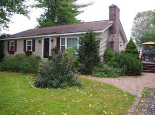 18 Pine St, Merrimac, MA 01860