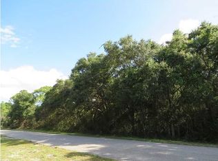 147 Hinton St, Carrabelle, FL 32322