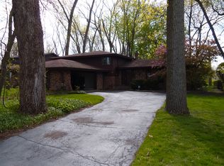 8108 Oakwood Ave, Munster, IN 46321