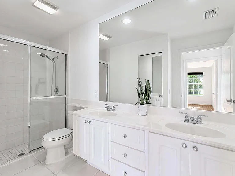 8270 Eleuthera Ln — Photo 16