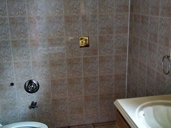 4th image of 1816 26th Ave APT 1