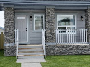 16035 11th Ave SW, Edmonton, AB