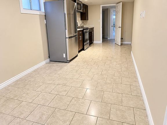 4th image of 51 Mould Ave #Basement