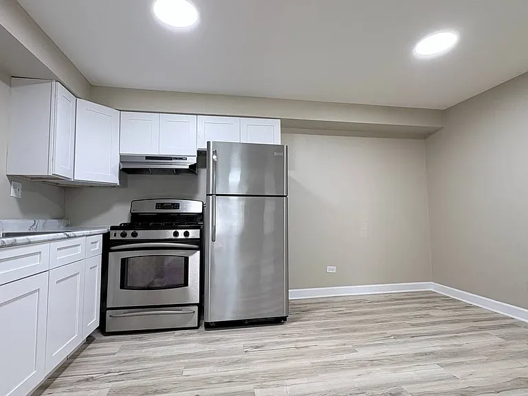 2460 Leslie Ln #4A — Photo 7