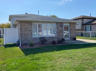 7909 W 80th St, Bridgeview, IL 60455