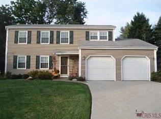 5224 Oakbriar Cir NE, Canton, OH