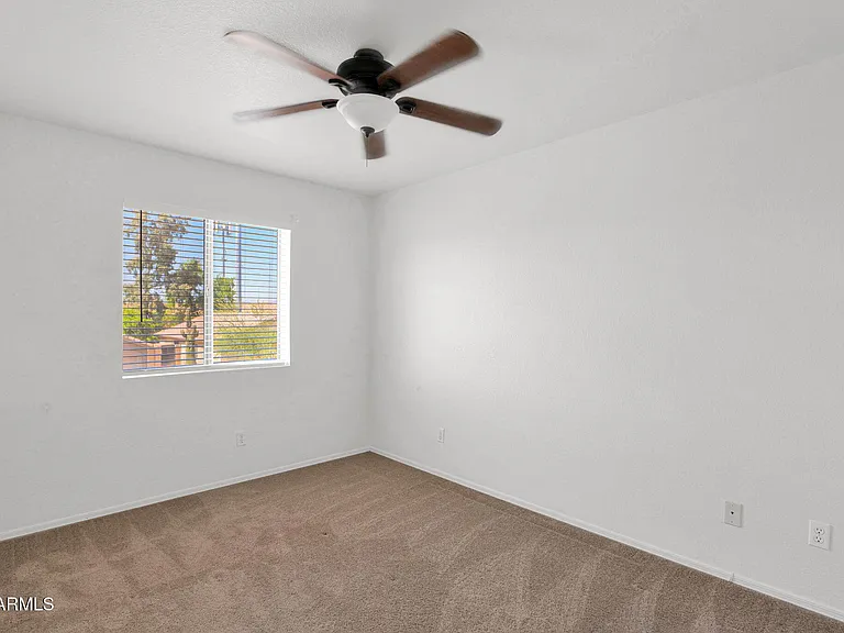 3415 E Menadota Dr — Photo 20
