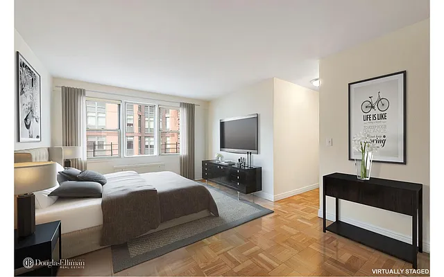 Rented by Douglas Elliman | media 18