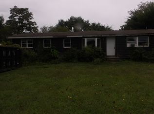 6 Quail Ln, East Setauket, NY 11733