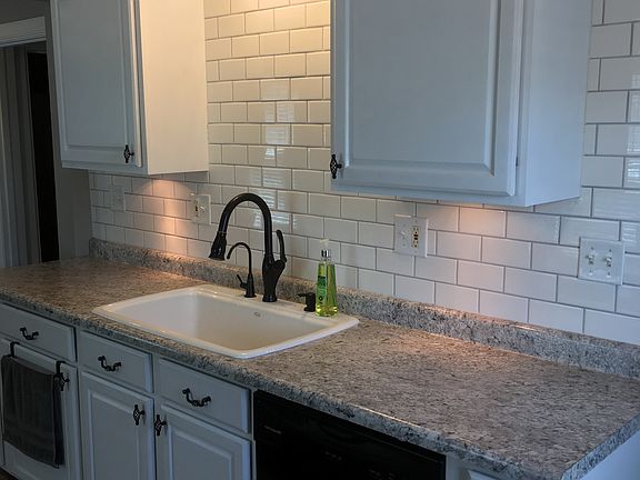 5th image of 431 N Wenger Ave