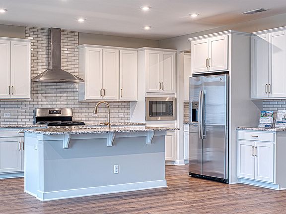 5th image of 2935 Atcheson Dr