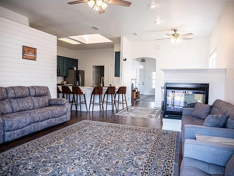 5528 Milford Dr — Photo 20