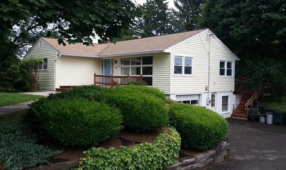 1st image of 34 W Gail Dr