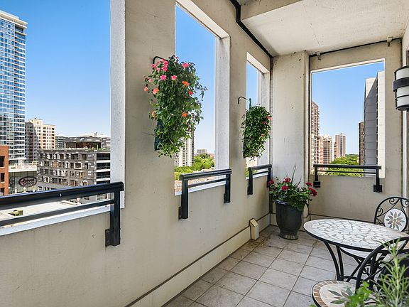 2nd image of 1155 N Dearborn St APT 903