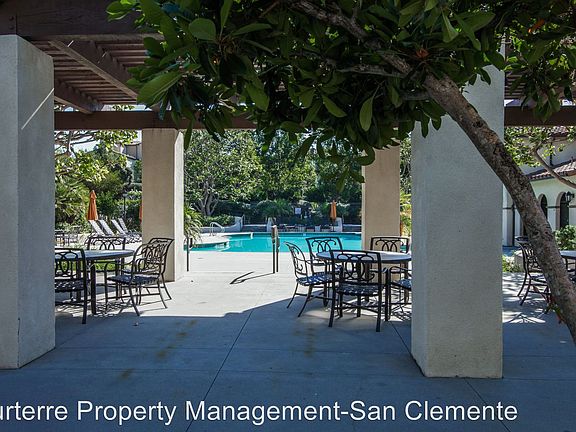 2nd image of 21 Paseo Luna